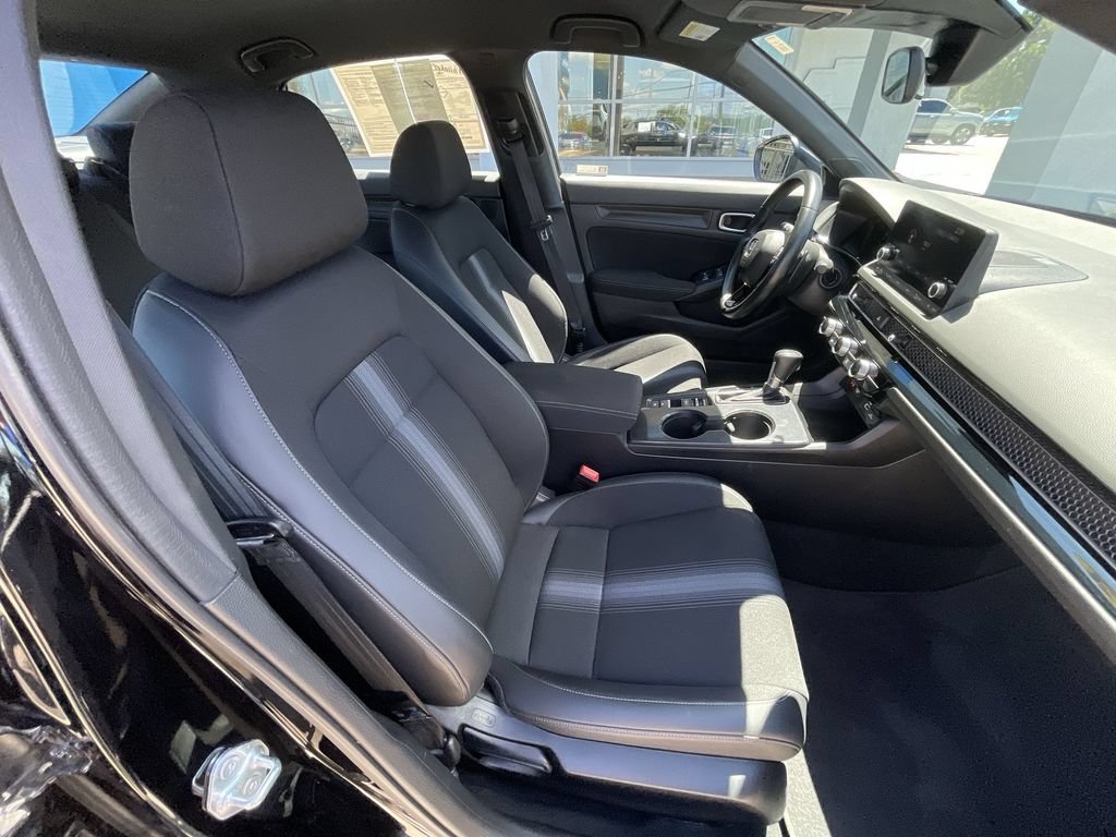 Used 2023 Honda Civic Sport image 25