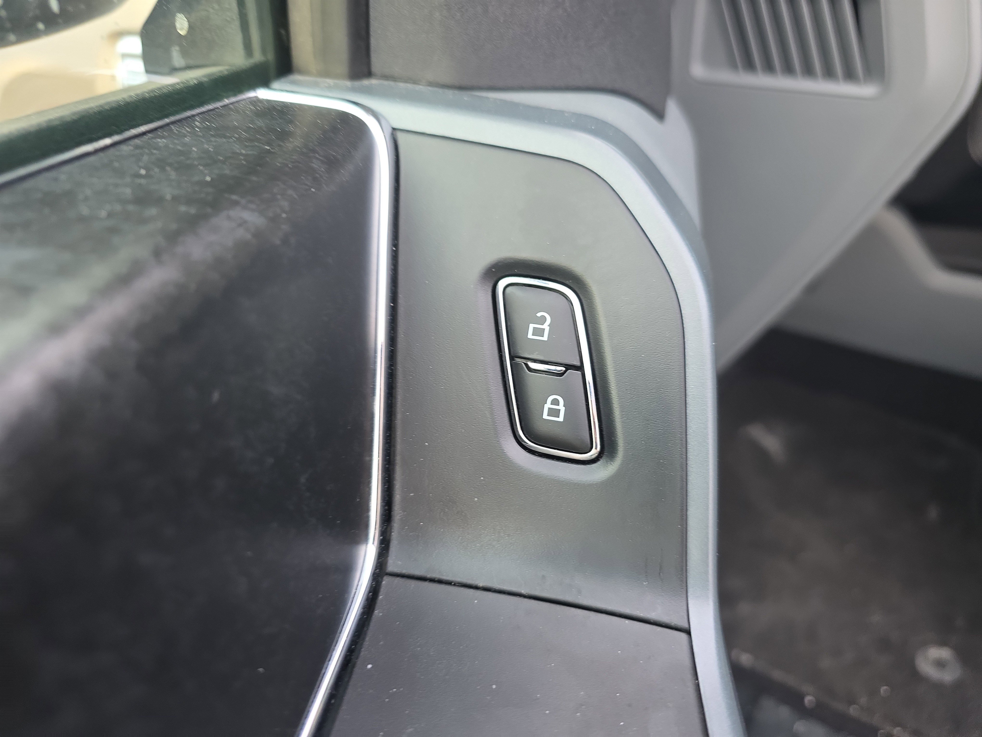 Certified 2023 Ford F150 XLT w/ Equipment Group 301A Mid image 27