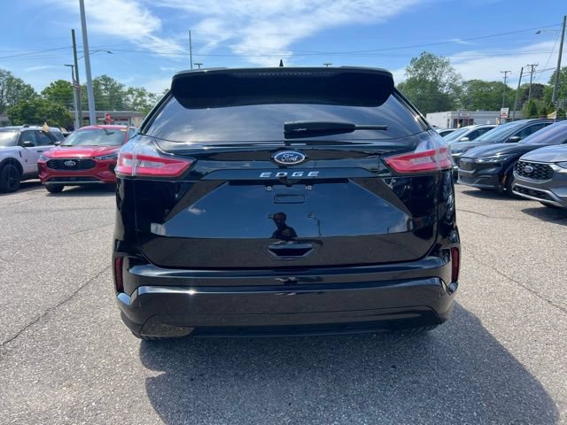 Certified 2024 Ford Edge ST-Line AWD/4WD image 5