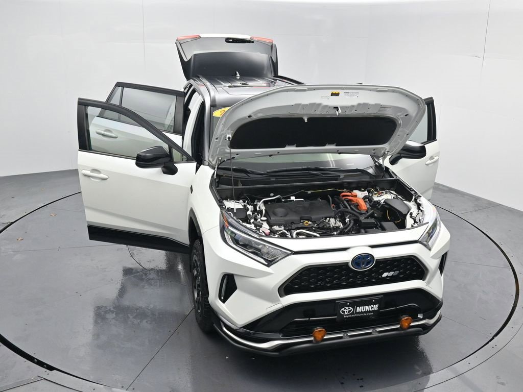 Used 2021 Toyota RAV4 XSE image 69