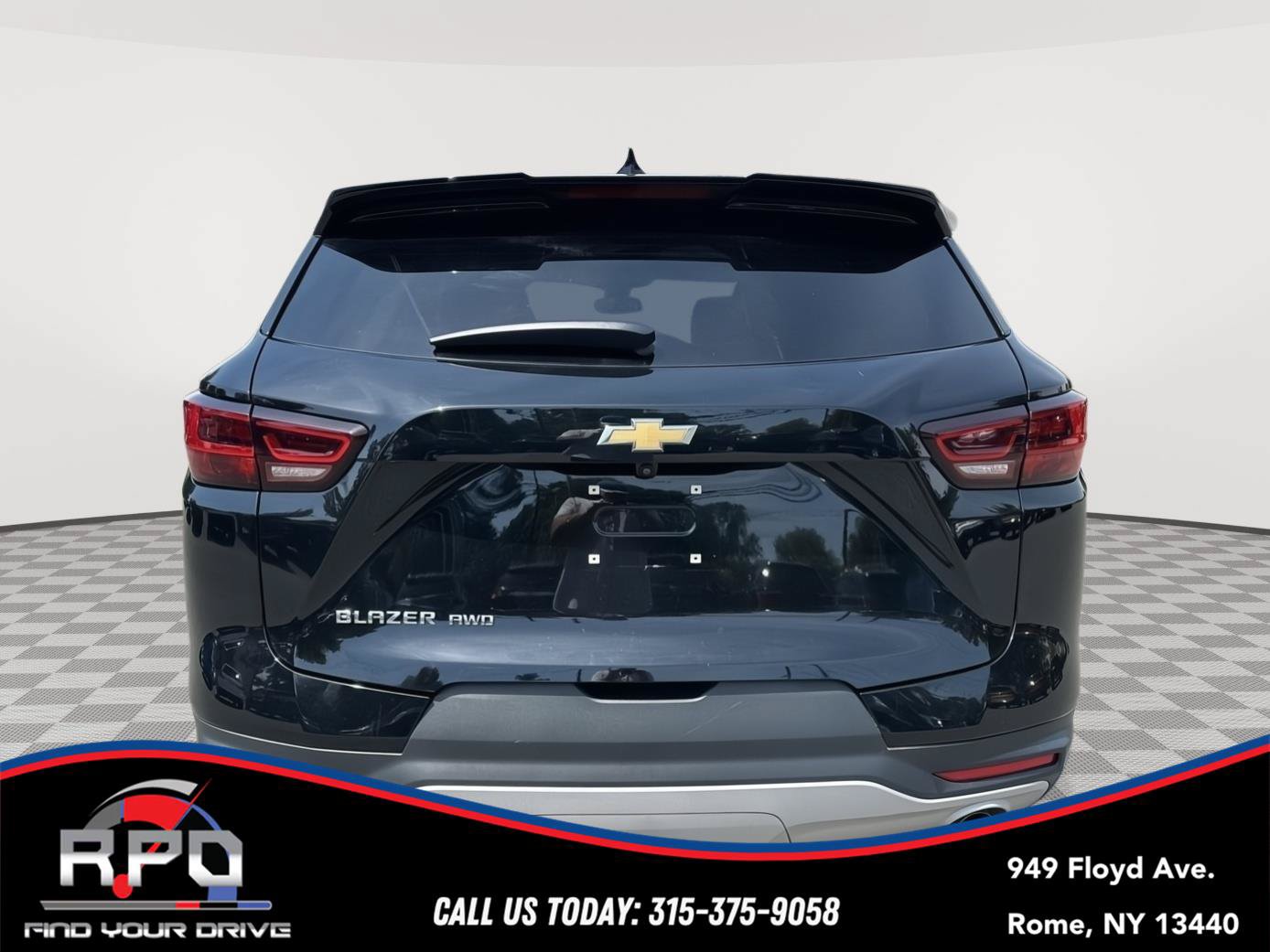 Used 2023 Chevrolet Blazer LT AWD/4WD image 4