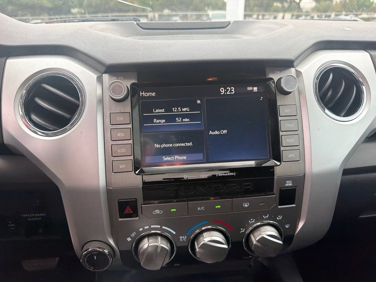 Used 2021 Toyota Tundra SR5 AWD/4WD image 10