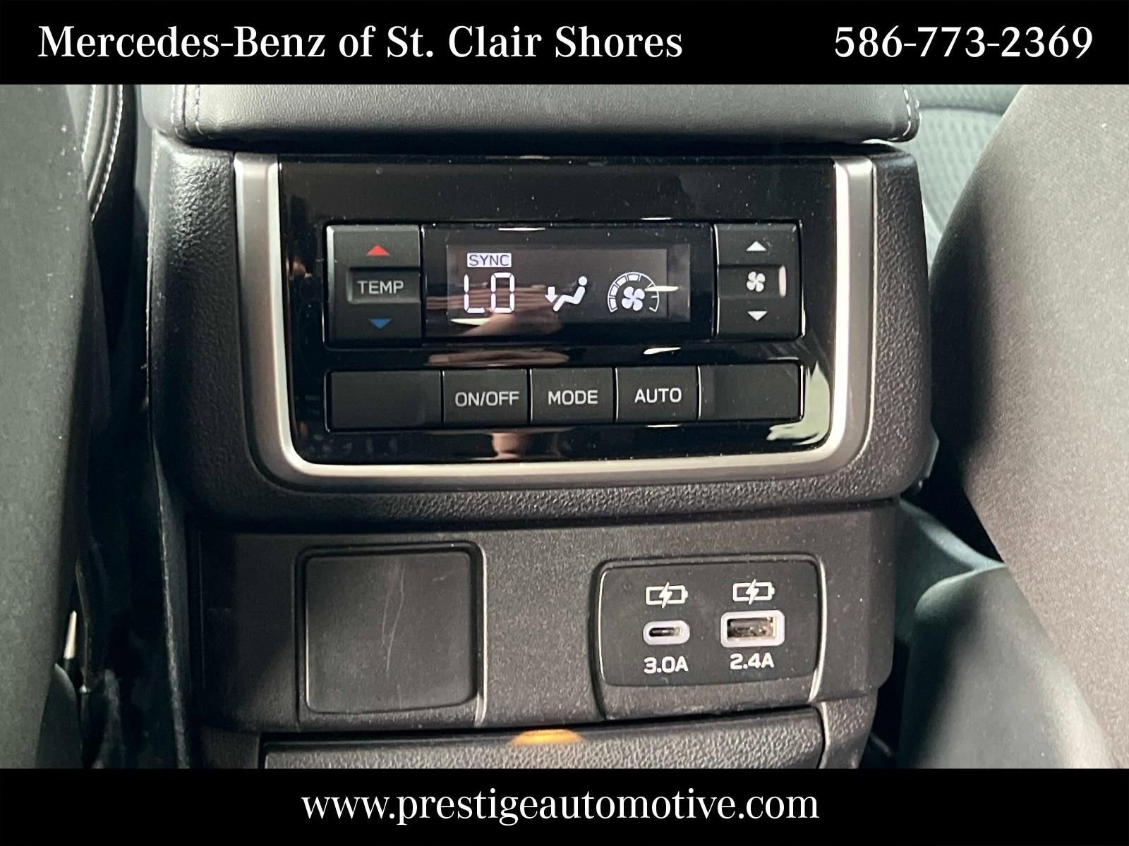 Used 2023 Subaru Ascent Premium w/ Convenience Package AWD/4WD image 17