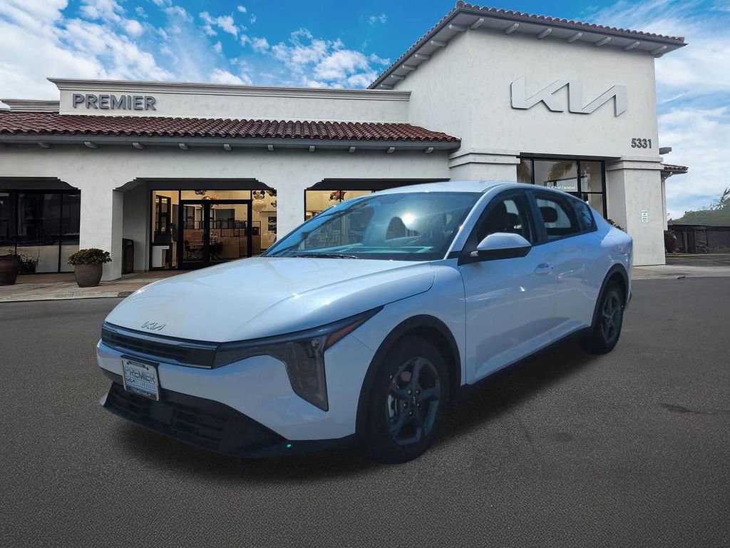 New 2026 Kia K4 LXS image 4