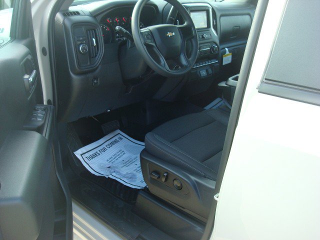 New 2026 Chevrolet Silverado 1500 Custom RWD image 13