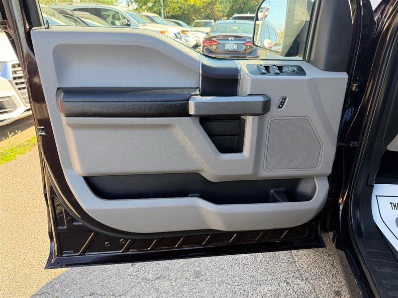 Used 2019 Ford F150 XLT image 38
