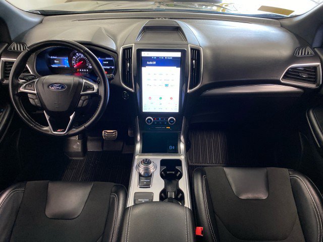 Used 2023 Ford Edge ST w/ Cargo Accessory Package image 11