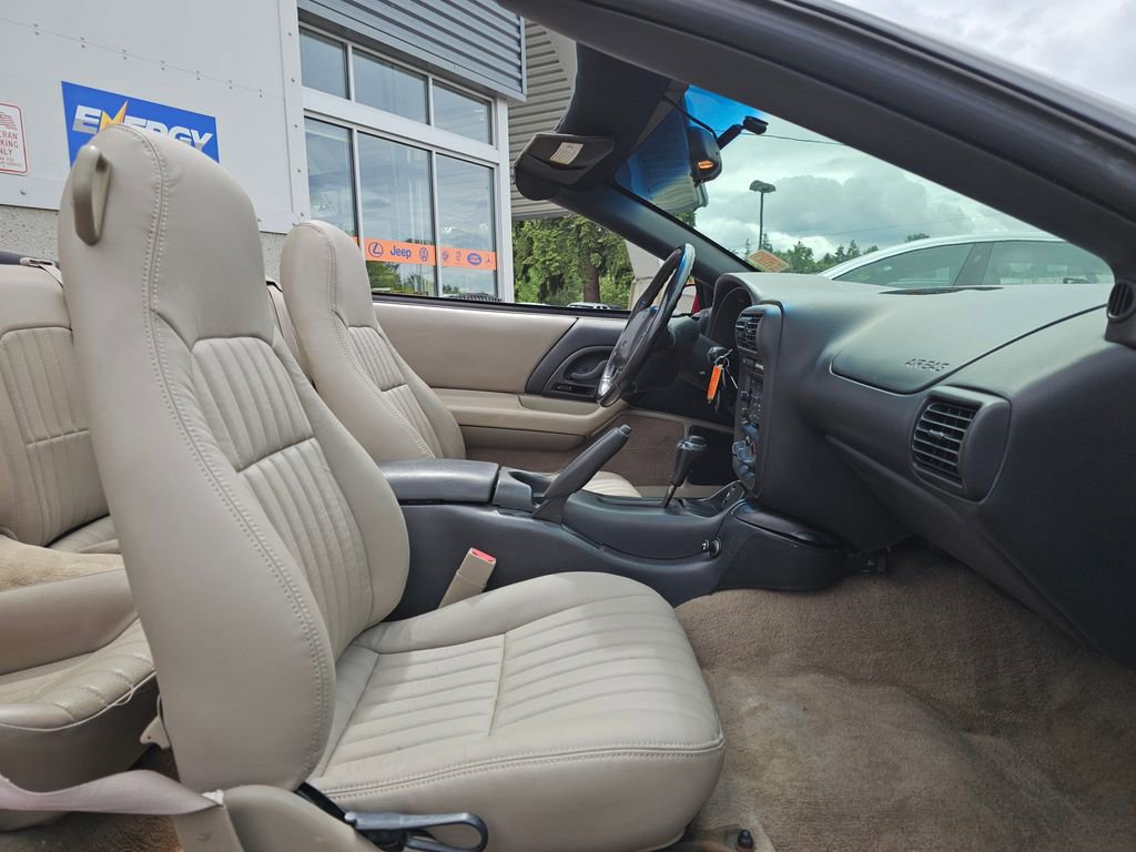 Used 2000 Chevrolet Camaro Z28 image 20