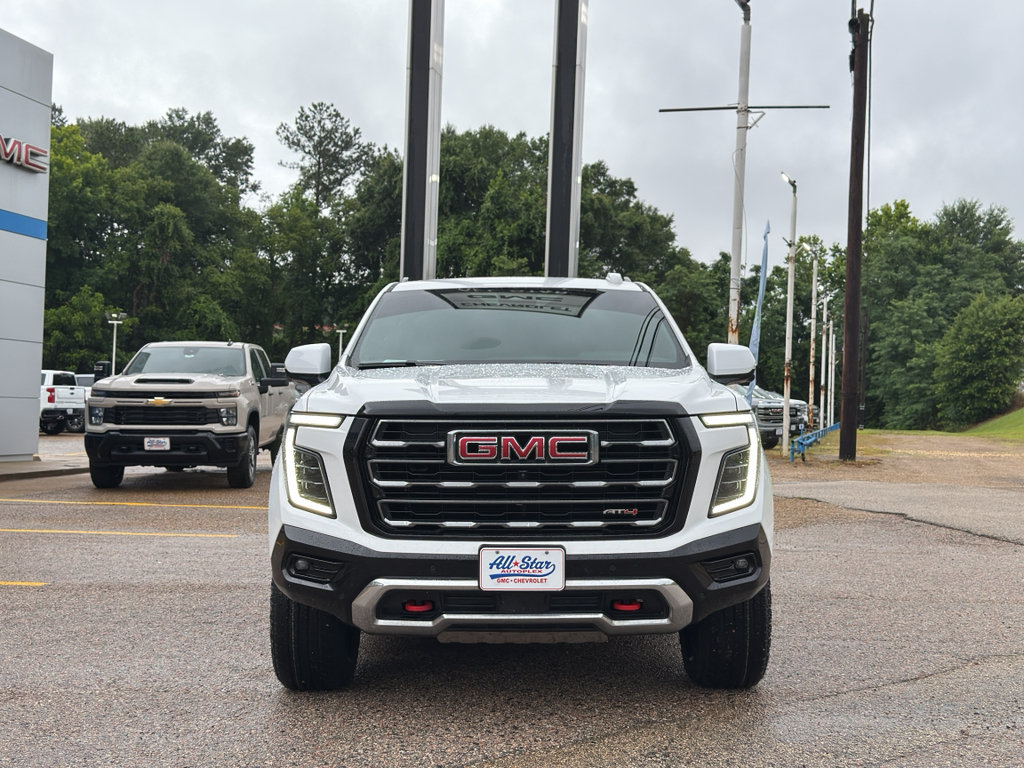 Used 2025 GMC Yukon XL AT4 AWD/4WD image 14