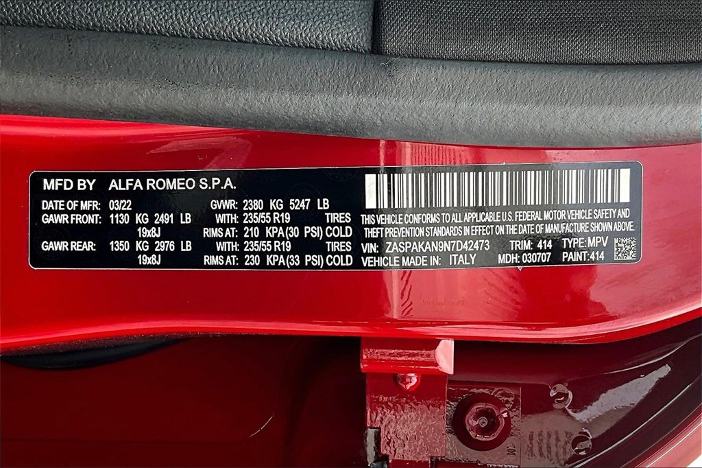 Used 2022 Alfa Romeo Stelvio Sprint image 29