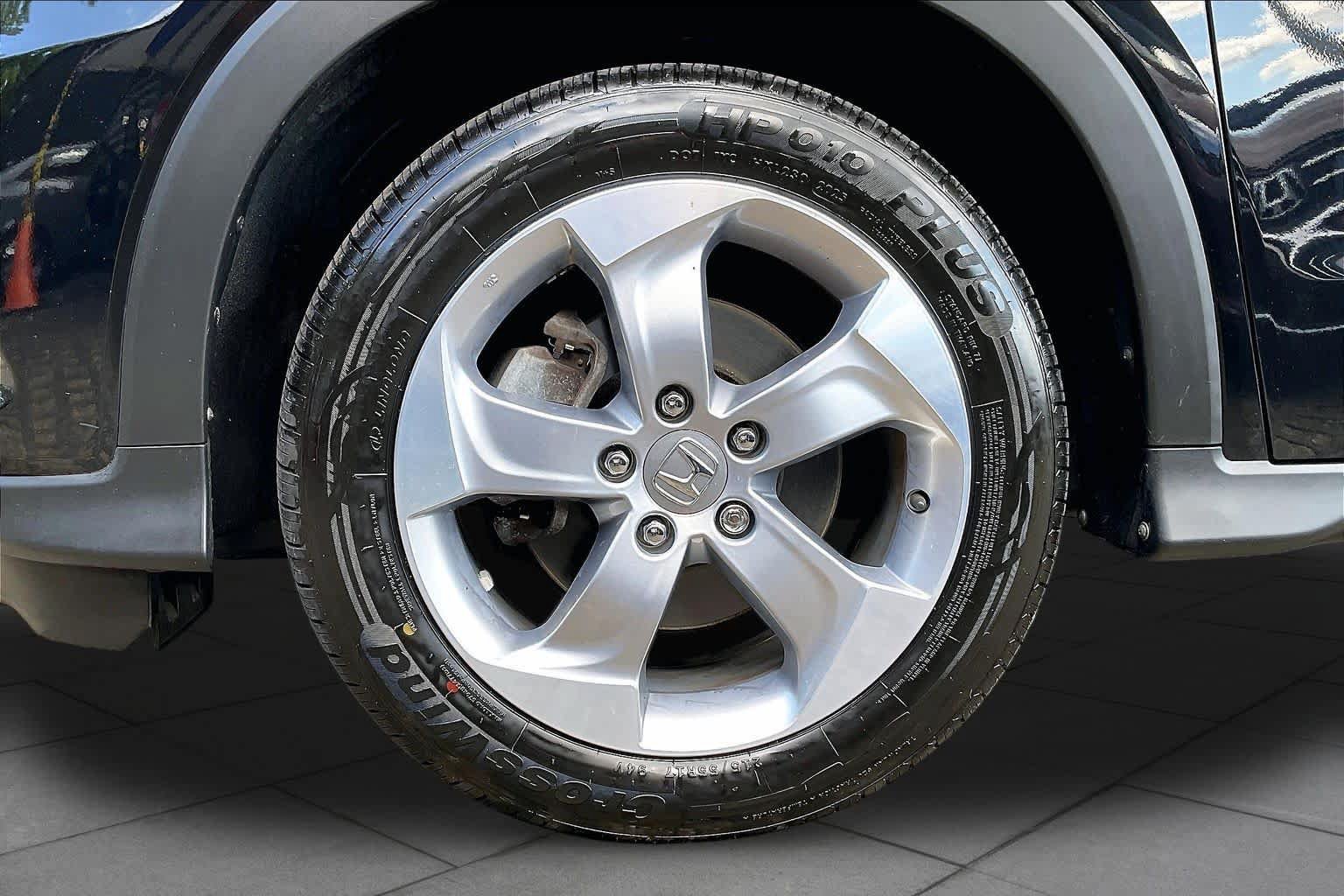 Used 2019 Honda HR-V LX image 11