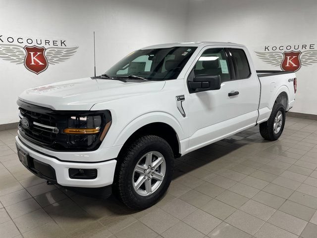 New 2026 Ford F150 XLT w/ Tow/Haul Package AWD/4WD image 3
