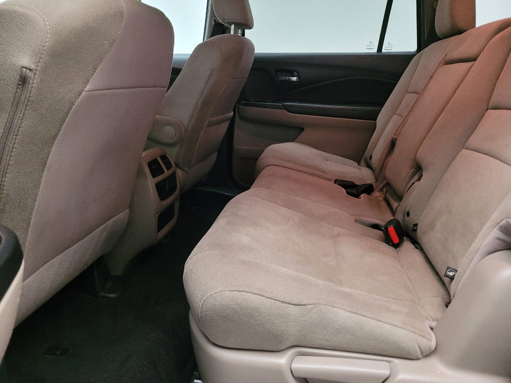 Used 2019 Honda Pilot LX image 18