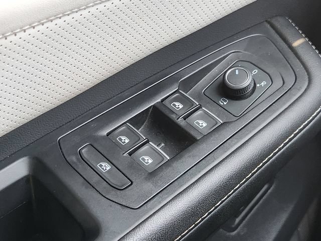 Used 2024 Volkswagen Atlas Cross Sport SEL Premium R-Line AWD/4WD image 22