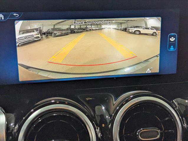 Used 2026 Mercedes-Benz GLB 250 image 14