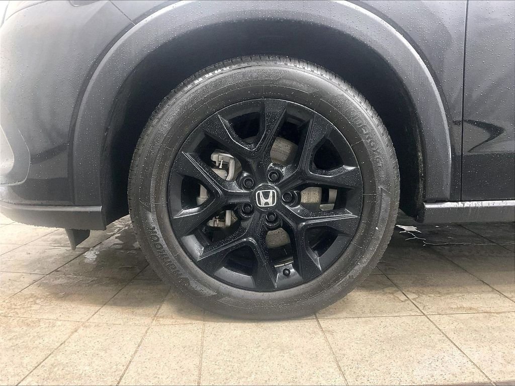 Used 2025 Honda HR-V Sport image 7