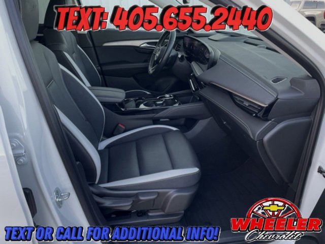 Used 2025 Buick Envision Sport Touring image 12