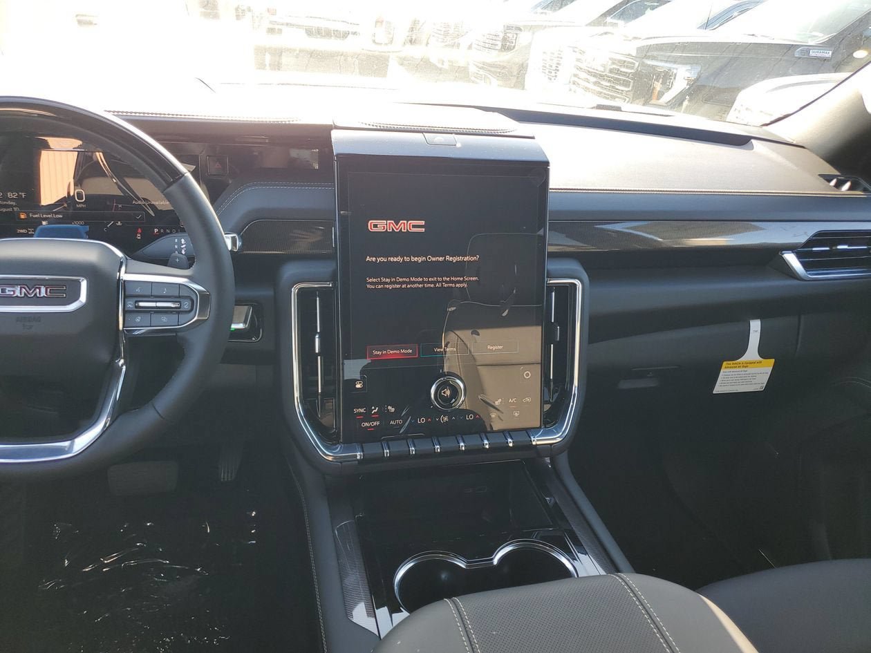 New 2026 GMC Yukon XL Elevation AWD/4WD image 14