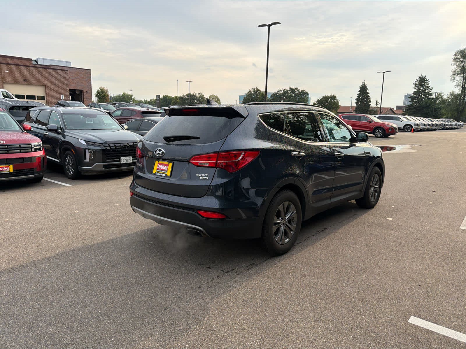 Used 2015 Hyundai Santa Fe Sport w/ Option Group 04 AWD/4WD image 2