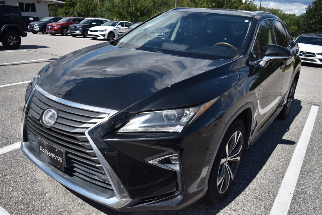 Used 2017 Lexus RX 450h AWD w/ Cold Weather Package image 4