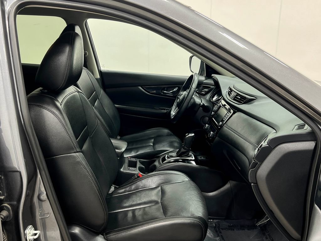 Used 2019 Nissan Rogue SL AWD/4WD image 34