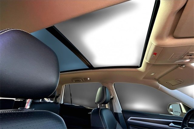 Used 2022 Volkswagen Atlas SE image 17