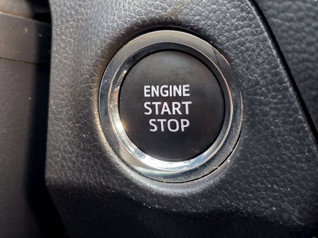 Used 2024 Toyota RAV4 XLE AWD/4WD image 12