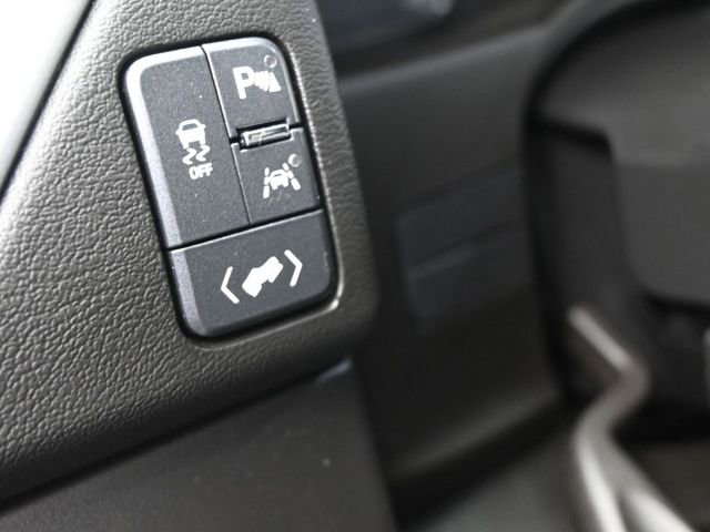 Used 2019 GMC Yukon SLT image 18