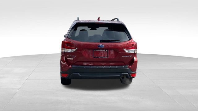 Used 2021 Subaru Forester Limited image 8