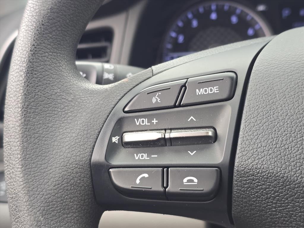 Used 2020 Hyundai Elantra SEL image 21