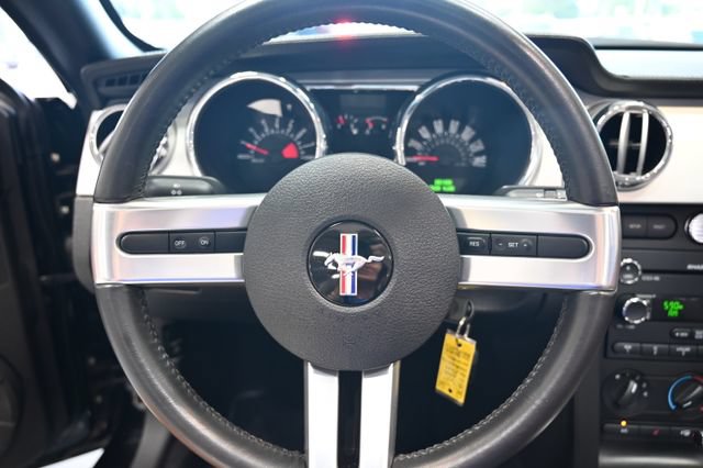 Used 2008 Ford Mustang GT Premium RWD image 25