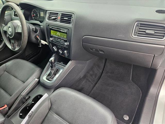 Used 2012 Volkswagen Jetta SE image 19