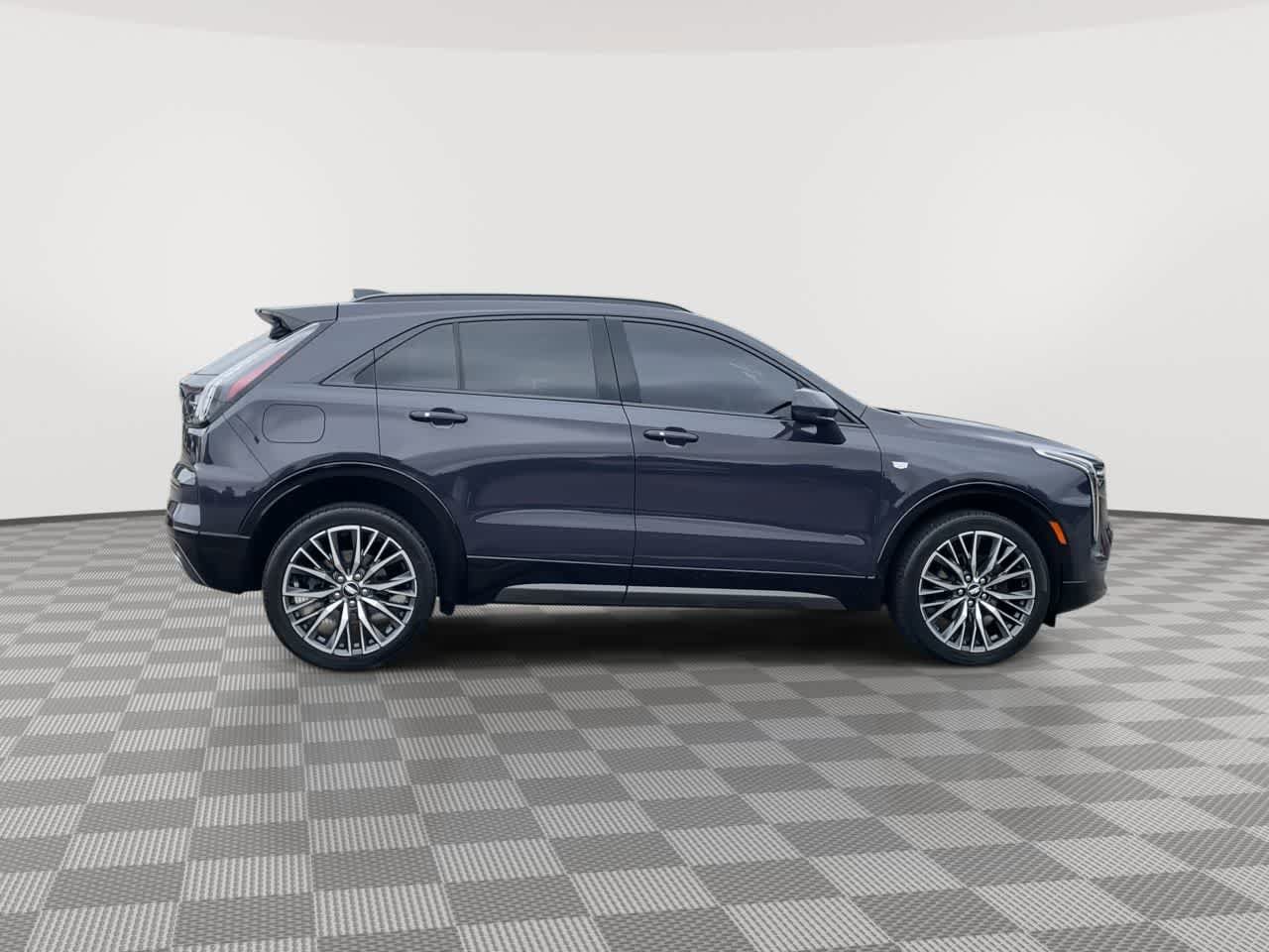 Certified 2024 Cadillac XT4 Sport w/ Cold Weather Package AWD/4WD image 9