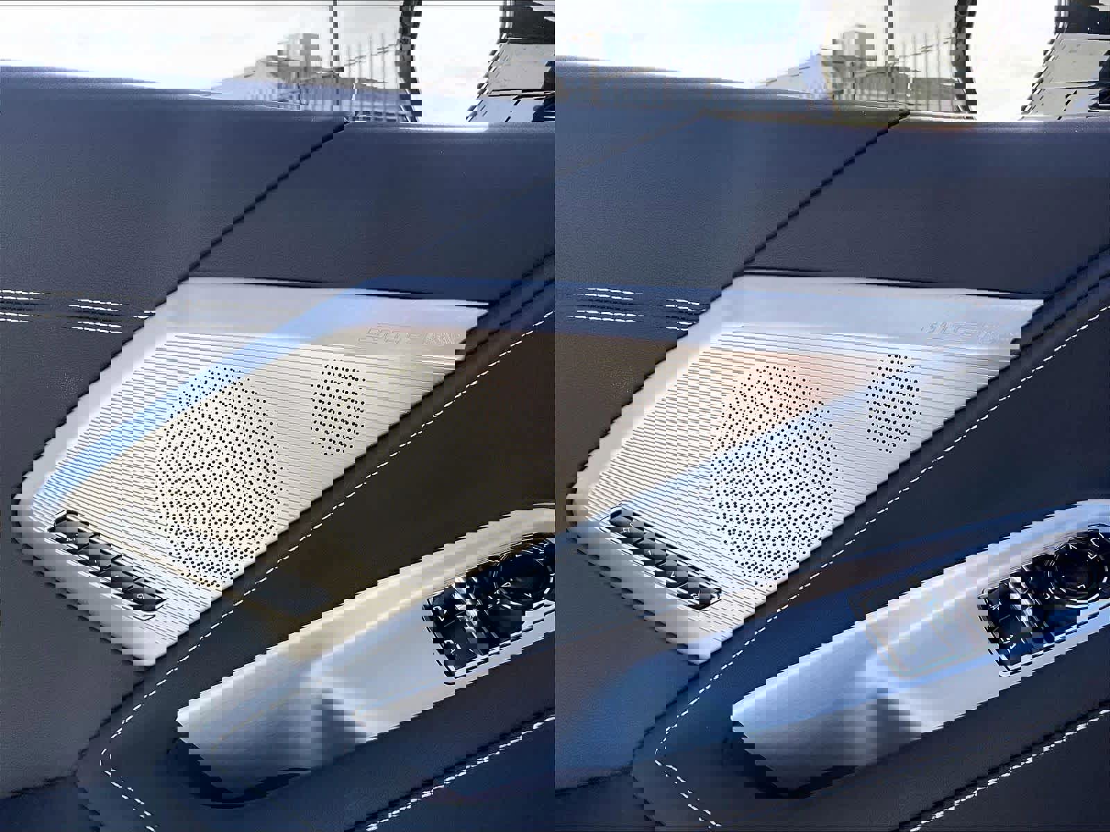 Used 2023 Chevrolet Corvette Stingray Preferred Cpe w/ Z51 Performance Package image 32