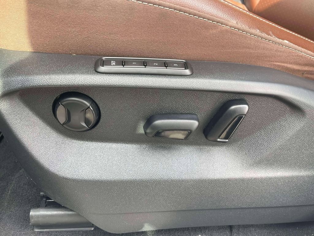 Used 2022 Volkswagen Atlas SEL image 19