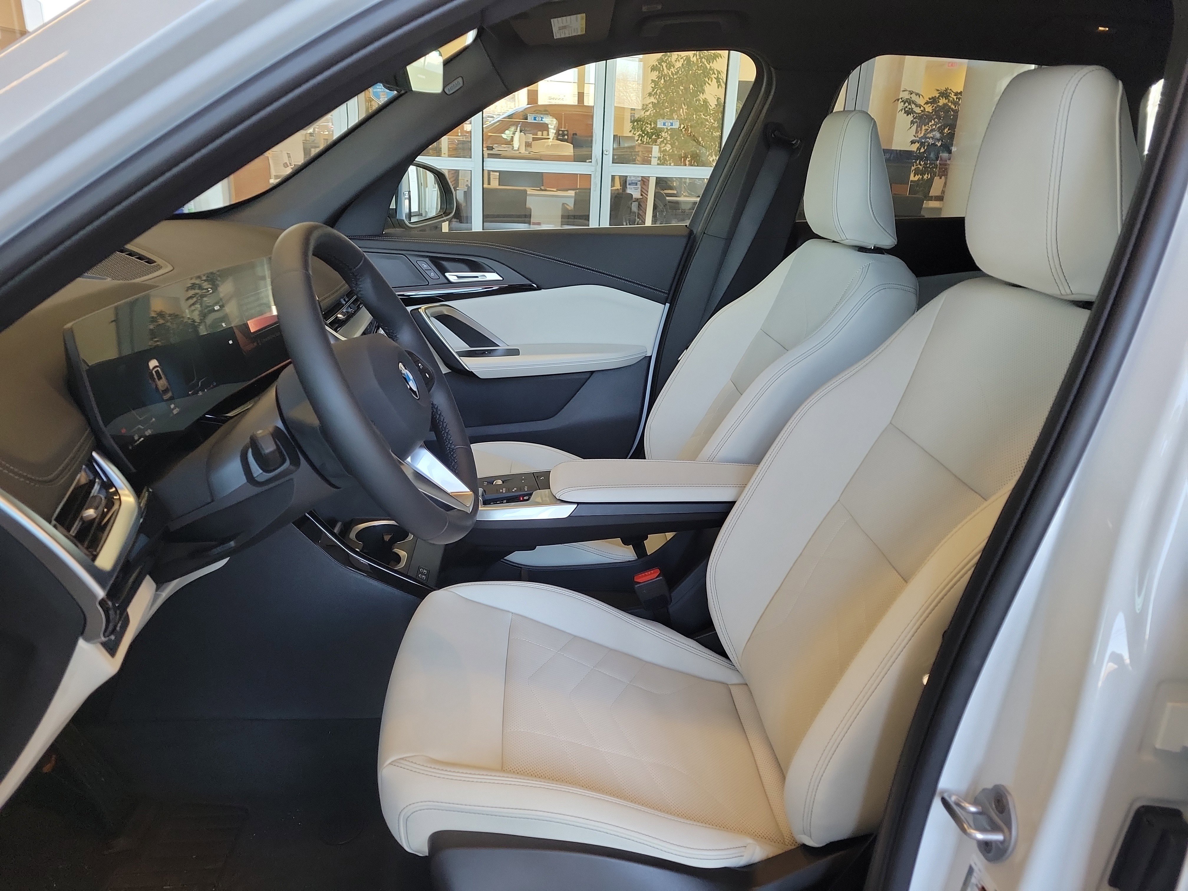 Used 2026 BMW X1 xDrive28i w/ Convenience Package AWD/4WD image 14