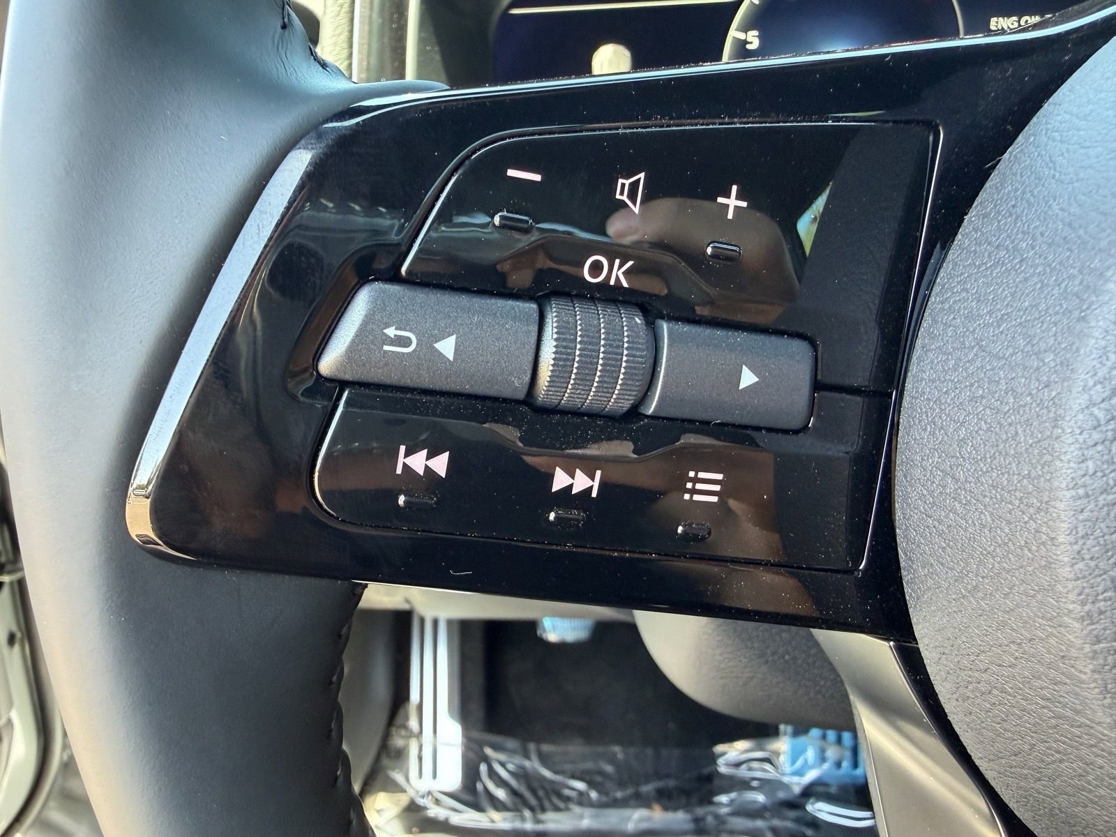 New 2026 Nissan Z Performance w/ Floor Mat Package RWD image 14