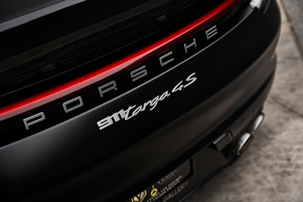 Used 2021 Porsche 911 Targa 4S AWD/4WD image 11