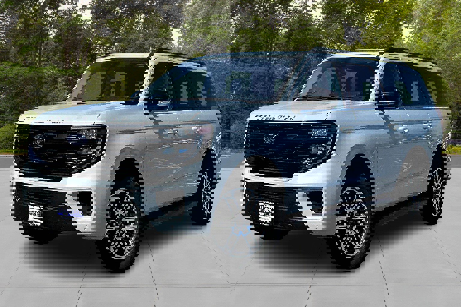 New 2025 Ford Expedition Max Active image 2