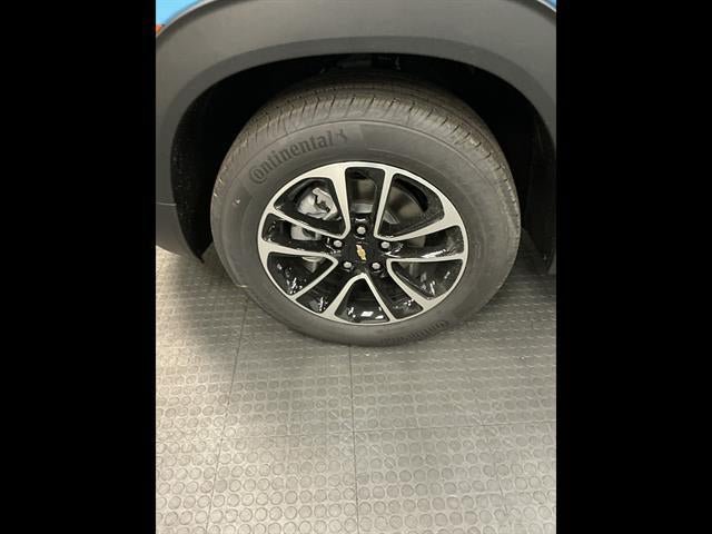 New 2026 Chevrolet TrailBlazer LT w/ Convenience Package AWD/4WD image 32