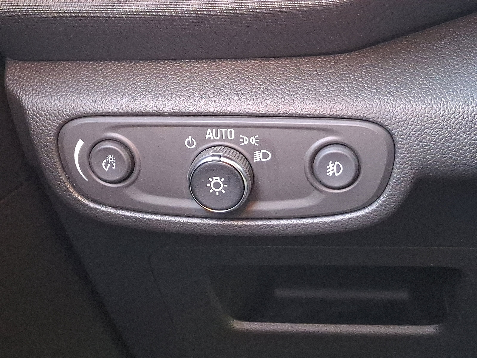 Used 2023 Chevrolet TrailBlazer RS w/ Convenience Package image 23