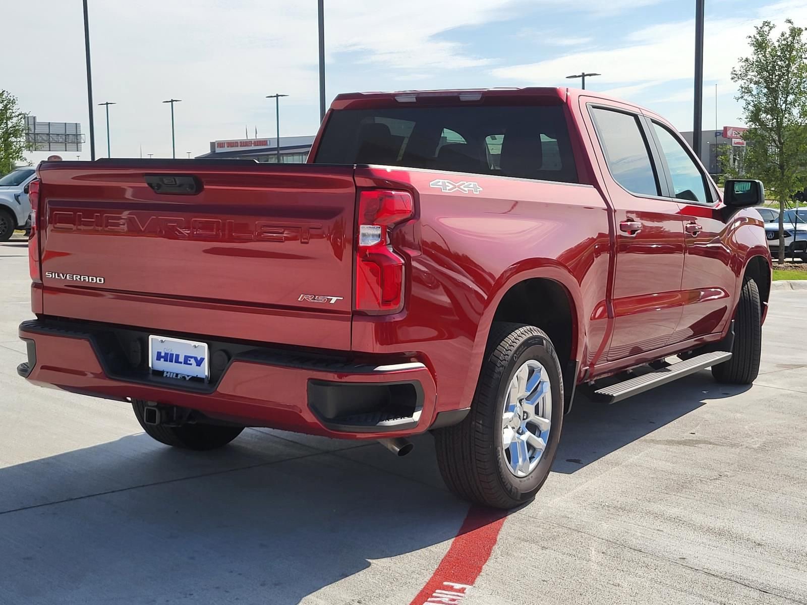 Used 2025 Chevrolet Silverado 1500 RST w/ Protection Package AWD/4WD image 5