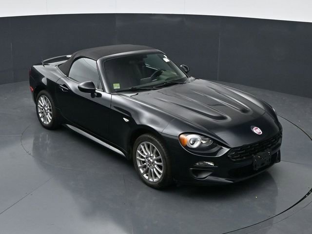 Used 2018 FIAT 124 Spider Classica w/ Technology Group RWD image 20