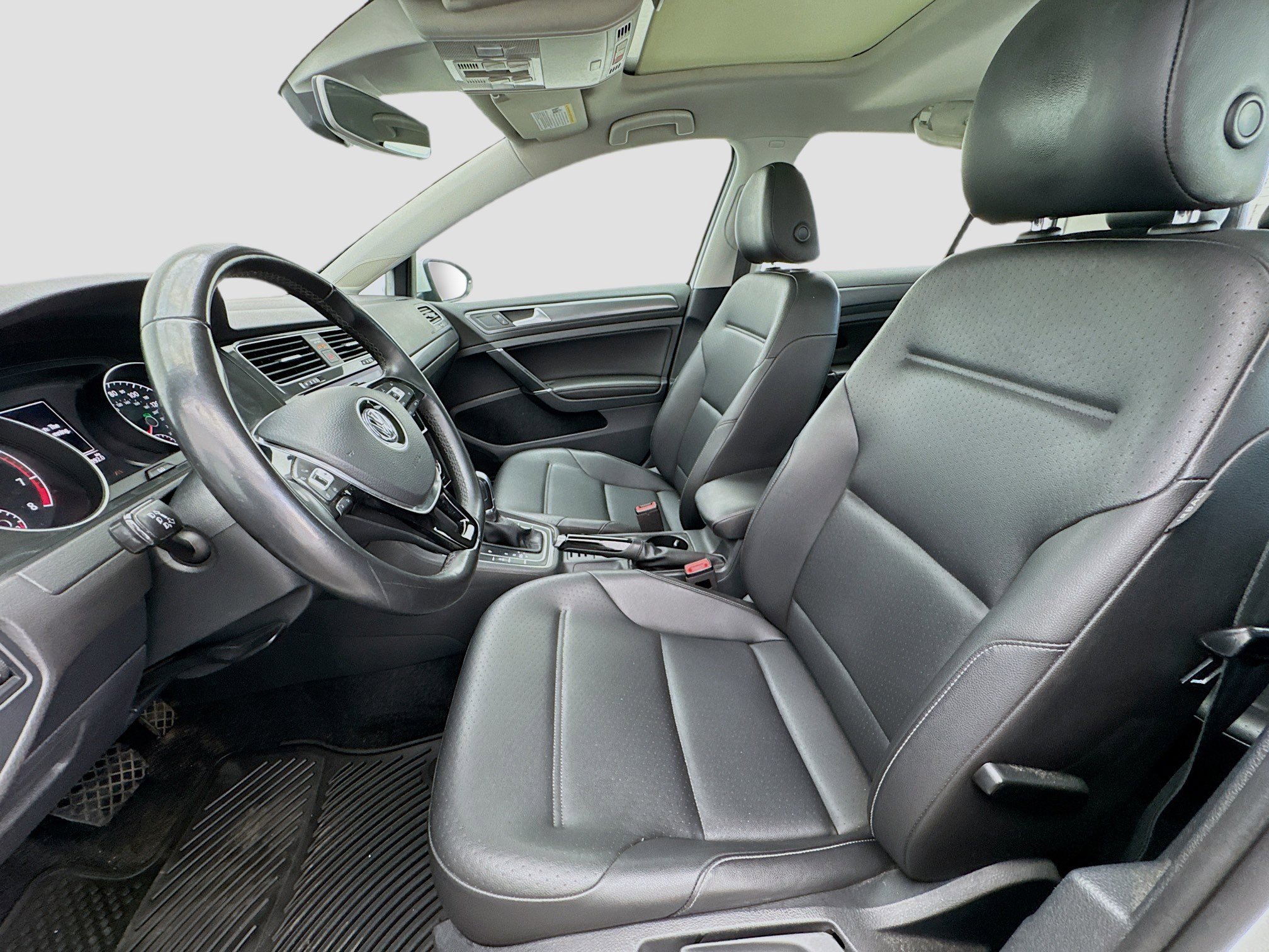 Used 2019 Volkswagen Golf SE w/ Driver Assistance Package image 13