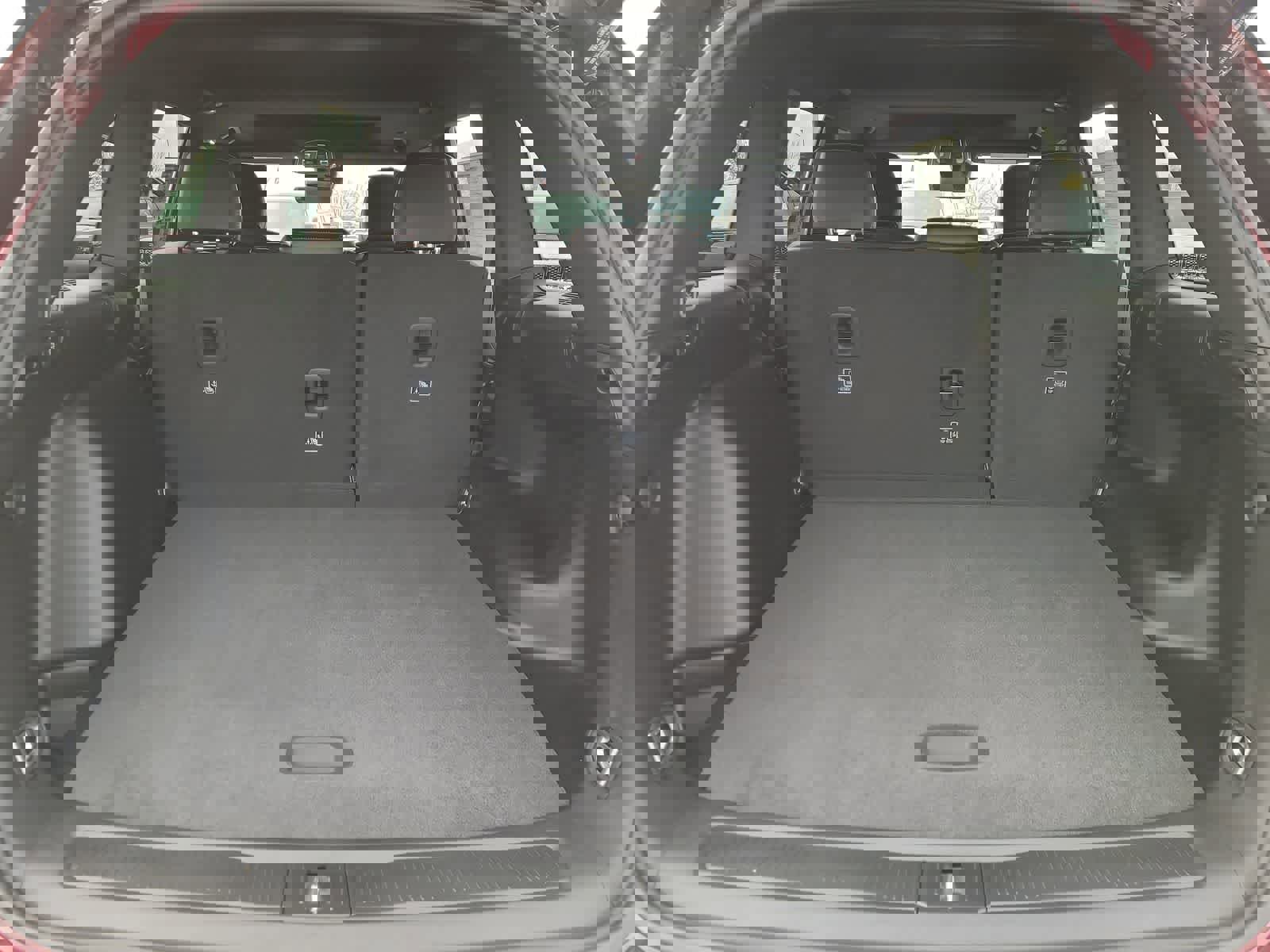 New 2025 Jeep Grand Cherokee Altitude image 27