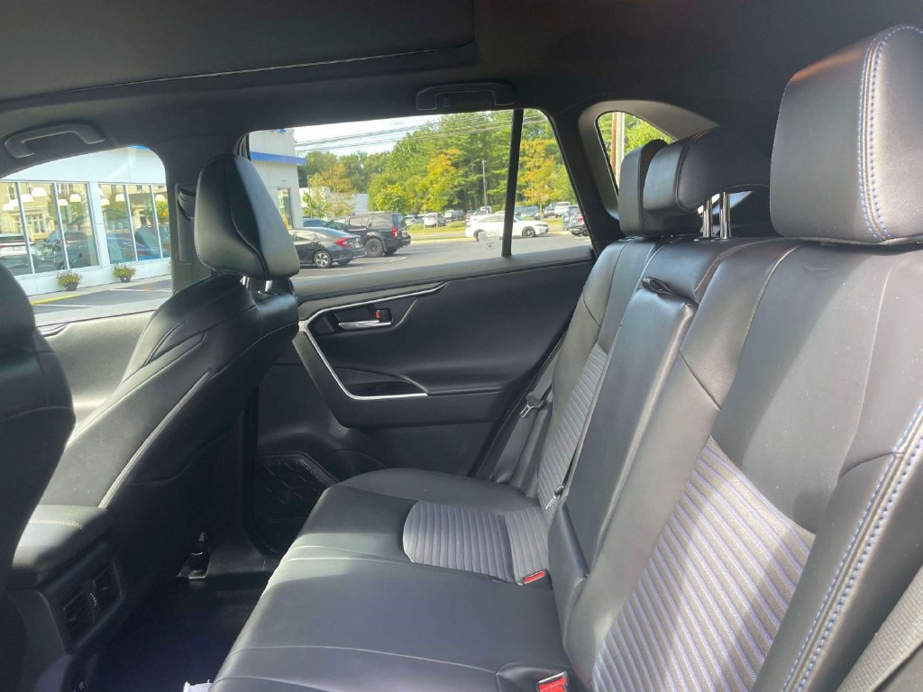 Used 2021 Toyota RAV4 XSE AWD/4WD image 12