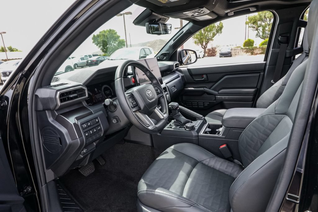 Used 2025 Toyota 4Runner TRD Off-Road Premium w/ Tow Technology Package AWD/4WD image 16