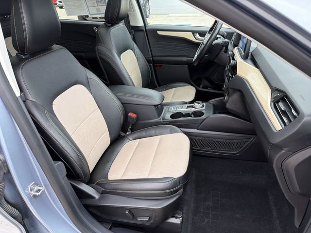 Used 2022 Ford Escape Titanium w/ Titanium Elite Package image 27