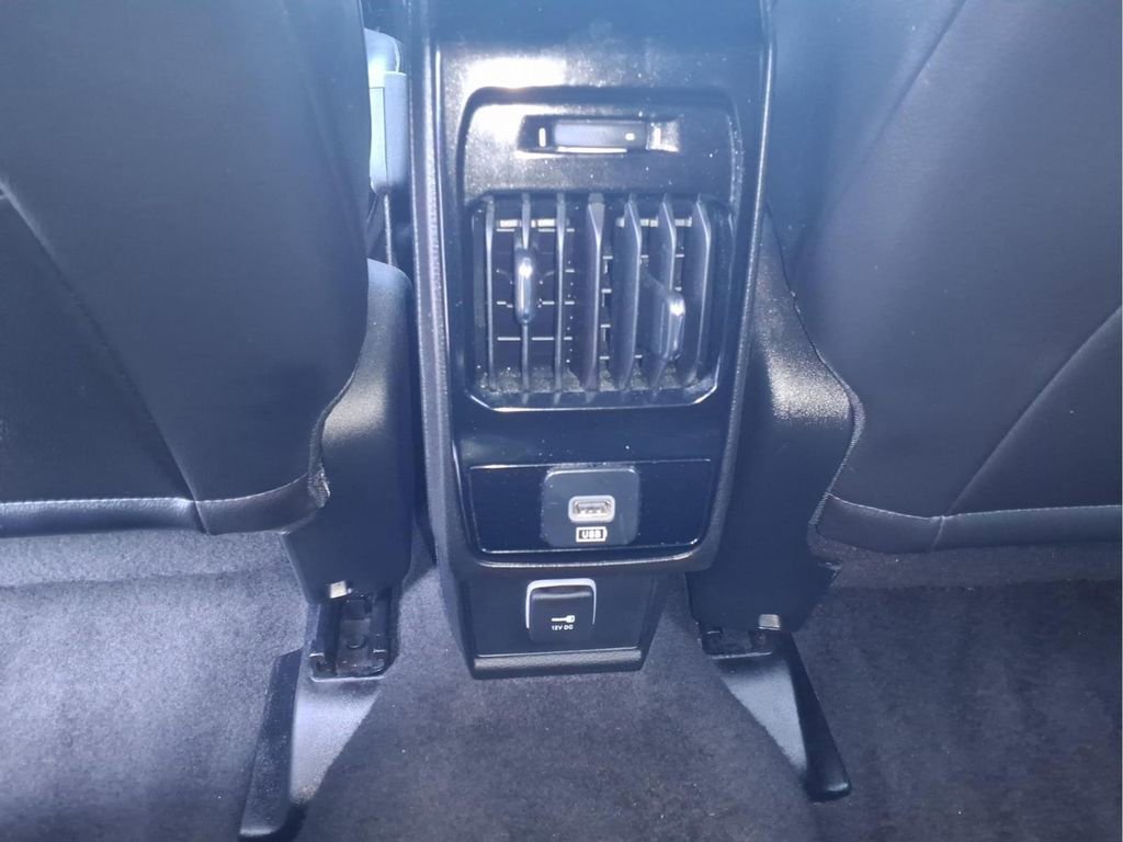 Used 2023 Jeep Compass Trailhawk image 18
