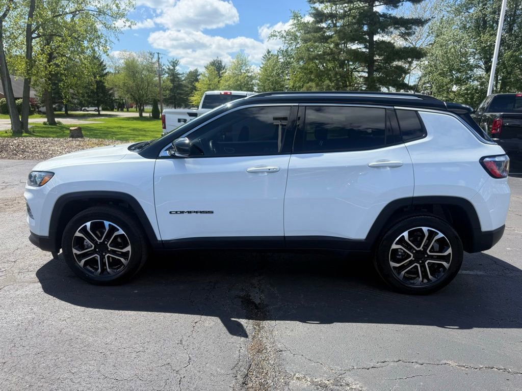 Used 2022 Jeep Compass Limited w/ Sun and Sound Group AWD/4WD image 6